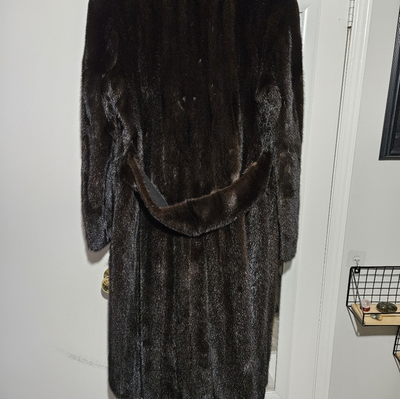 GENUINE MINK Sable colour men's 3/4 length mint condition. - Picture 7 of 10